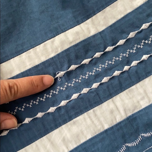 BCBG Embroidered Sample Shift Dress - Picture 7 of 8